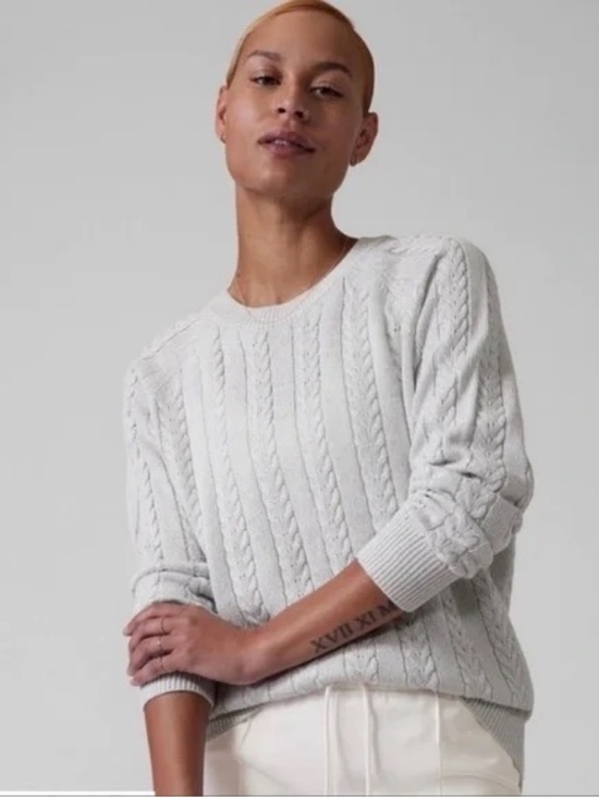 Athleta Sweaters - Athleta Silver Metallic Crossroads Cable Knit Merino Blend Sweater XS Soft